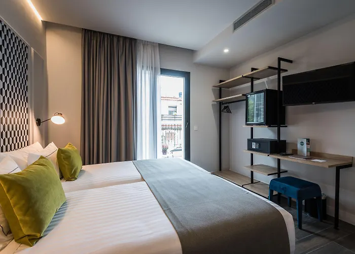 Intelier Victoria 2* San Sebastian