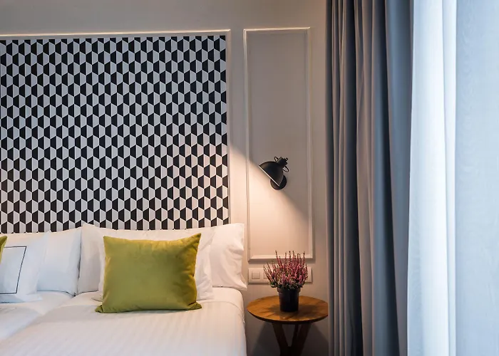 Intelier Victoria San Sebastian