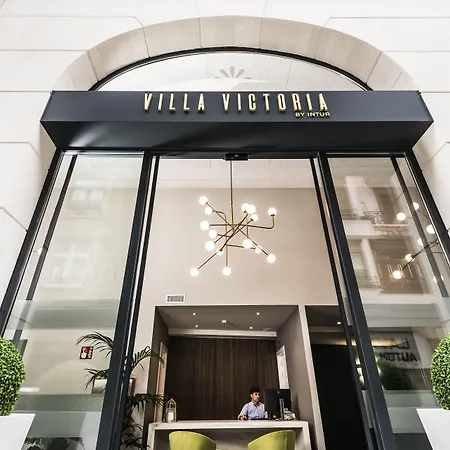 Intelier Victoria فندق 2*