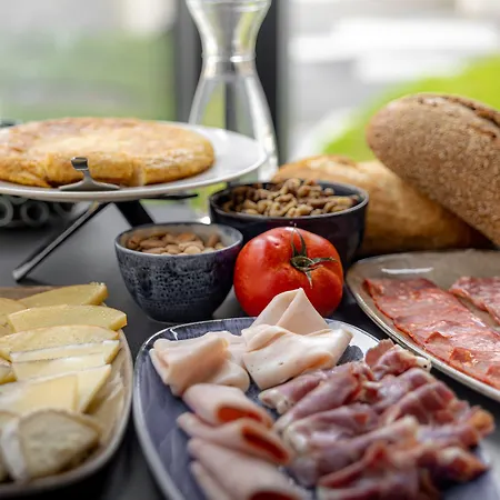 Intelier Victoria San Sebastian