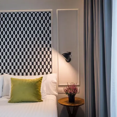 فندق Intelier Victoria 2*