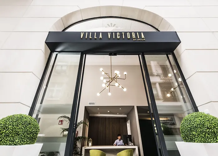 Intelier Victoria Hotell 2*